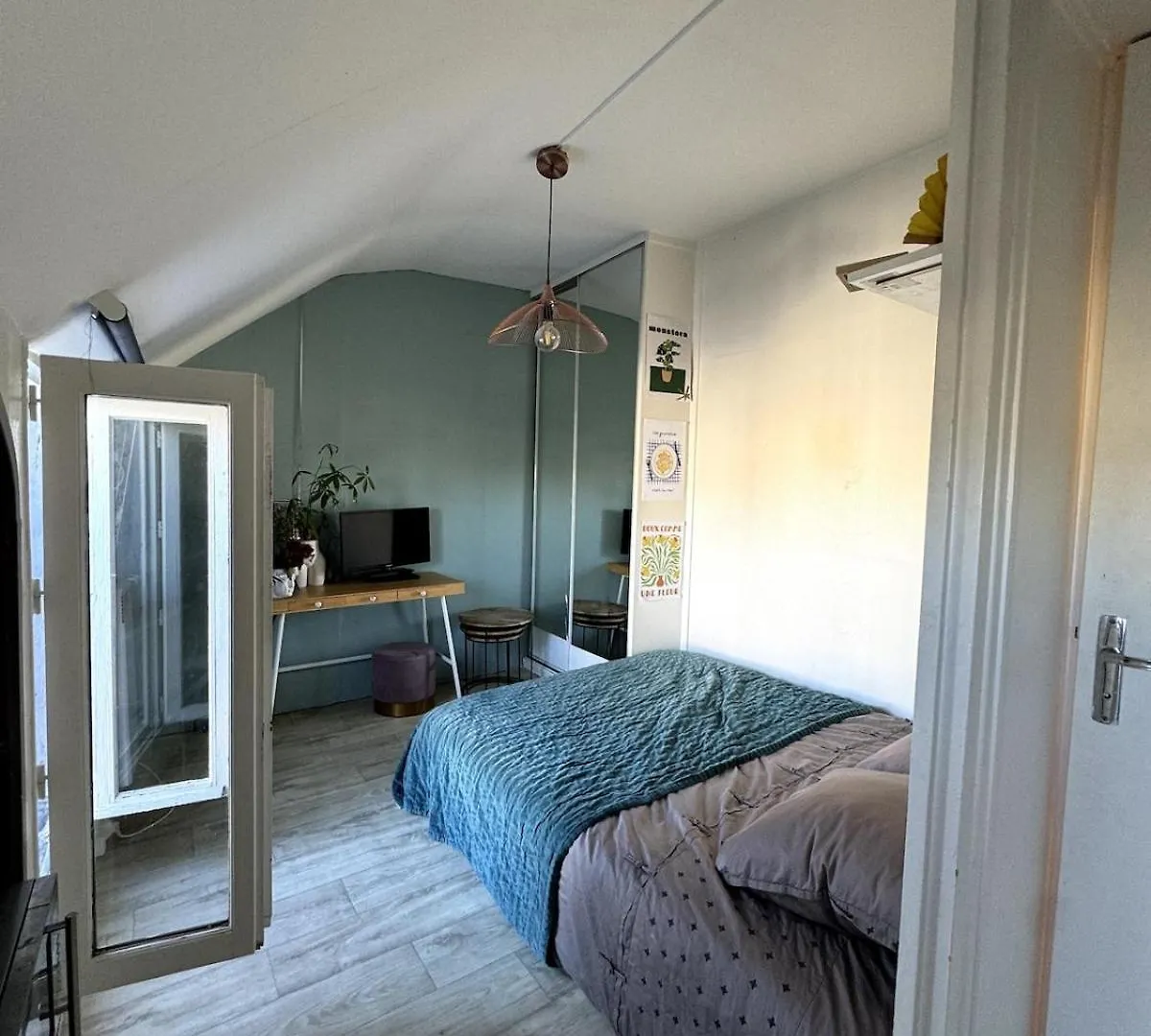 Studio En Plein Coeur Du Marais Paris